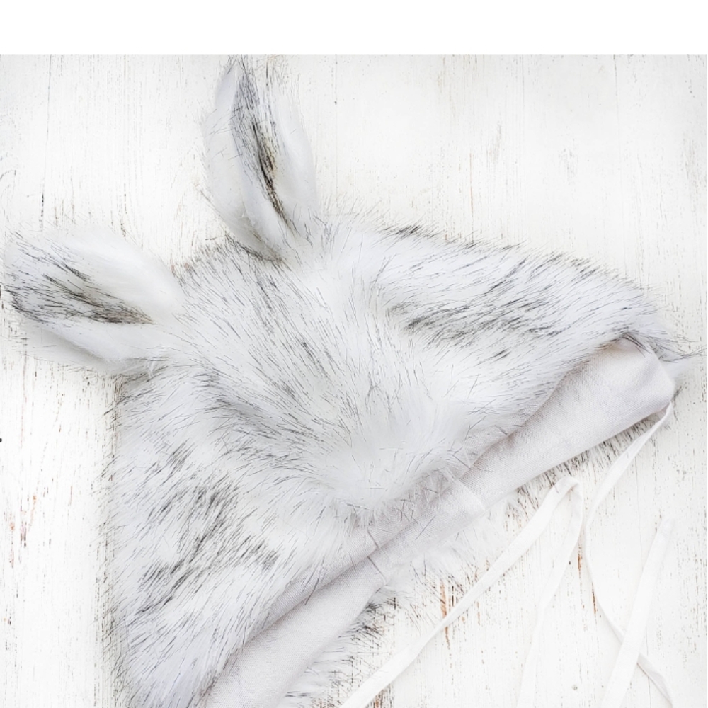 White Faux Fur Bonnet - Picture 5 of 5